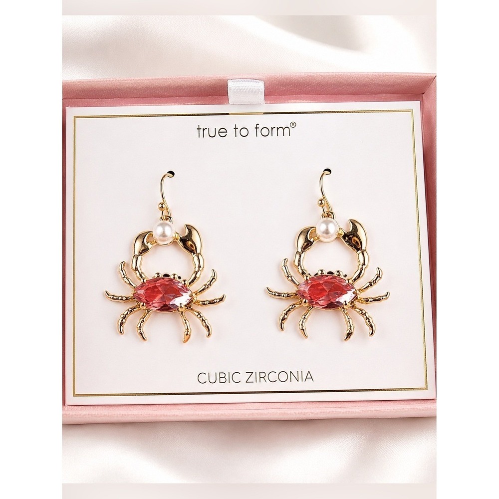 True to Form Pink Cubic zirconia and Pearl Gold Dangle Drop Earrings NIB